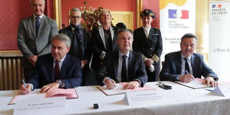 Hauts-de-France : Transport, signature du contrat de plan État-Région