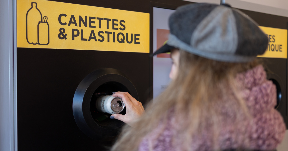 Plastique : Christophe Béchu annonce qu'il n'y aura pas de généralisation de la consigne pour recyclage
