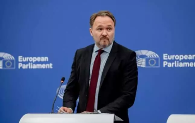 Sortie du gaz russe : l'UE face au défi de la souveraineté et de la transition énergétique