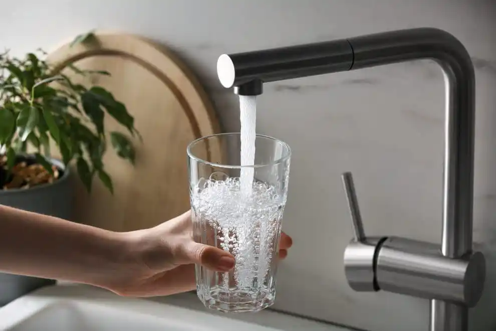 Comment l’eau est traitée pour la rendre potable