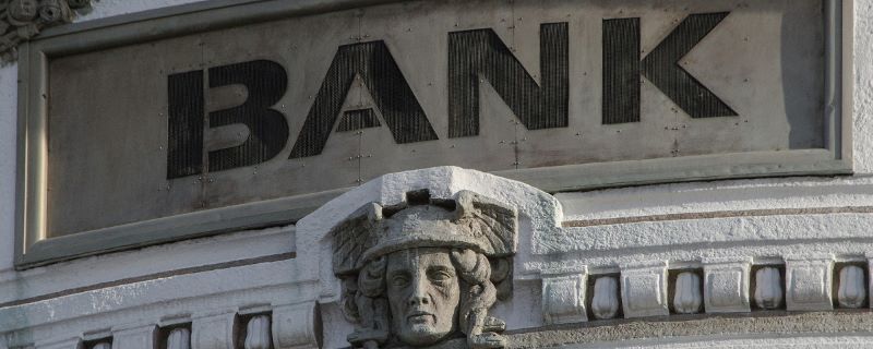 Les banques françaises toujours impliquées dans les emprunts finançant l'industrie fossile