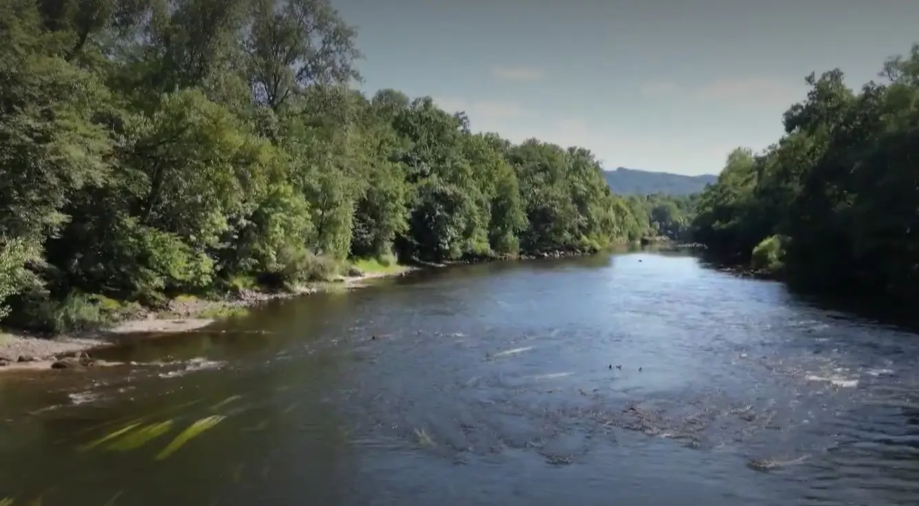 Environnement : la Dordogne, un cours d'eau qui renaît grâce à des projets de renaturation