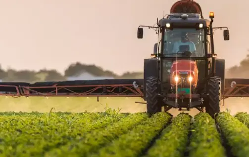 Pesticides et santé : les agriculteurs ont été, sont et seront les principales victimes de ces substances
