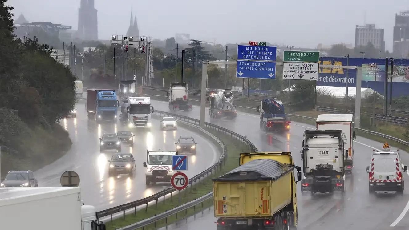 Pollution de l'air : les émissions sont en baisse mais la France reste confrontée à des dépassements de normes, selon un rapport