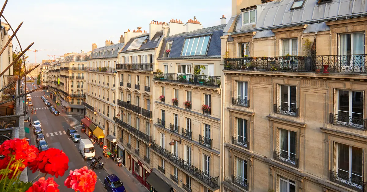 Vivre en ville à 50 °C : un collectif se met en place pour adapter les bâtiments