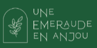 Logo : UNE EMERAUDE EN ANJOU / EMEROD SARL
